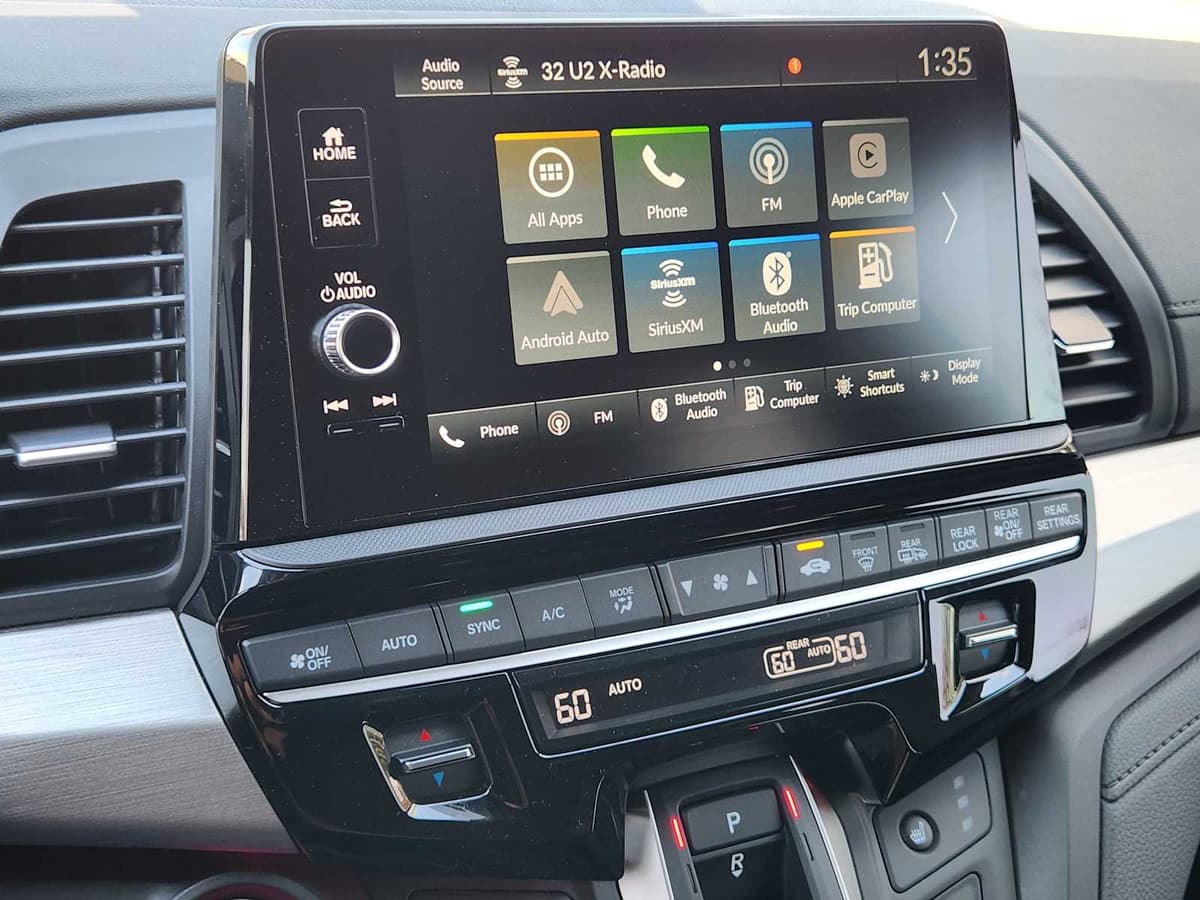 2026 Honda Odyssey - Image 13