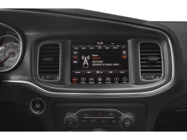 2018 Dodge Charger - Image 13