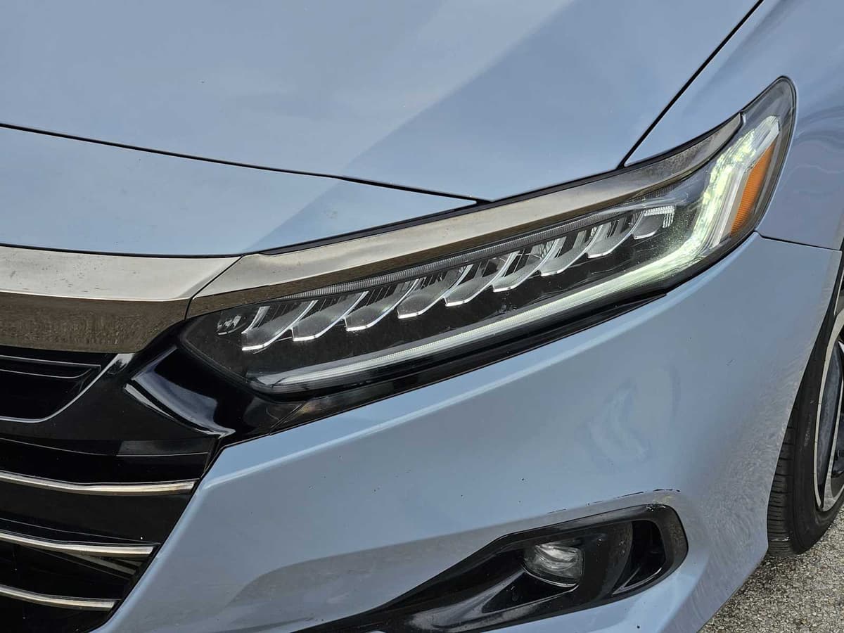 2021 Honda Accord Sedan - Image 7