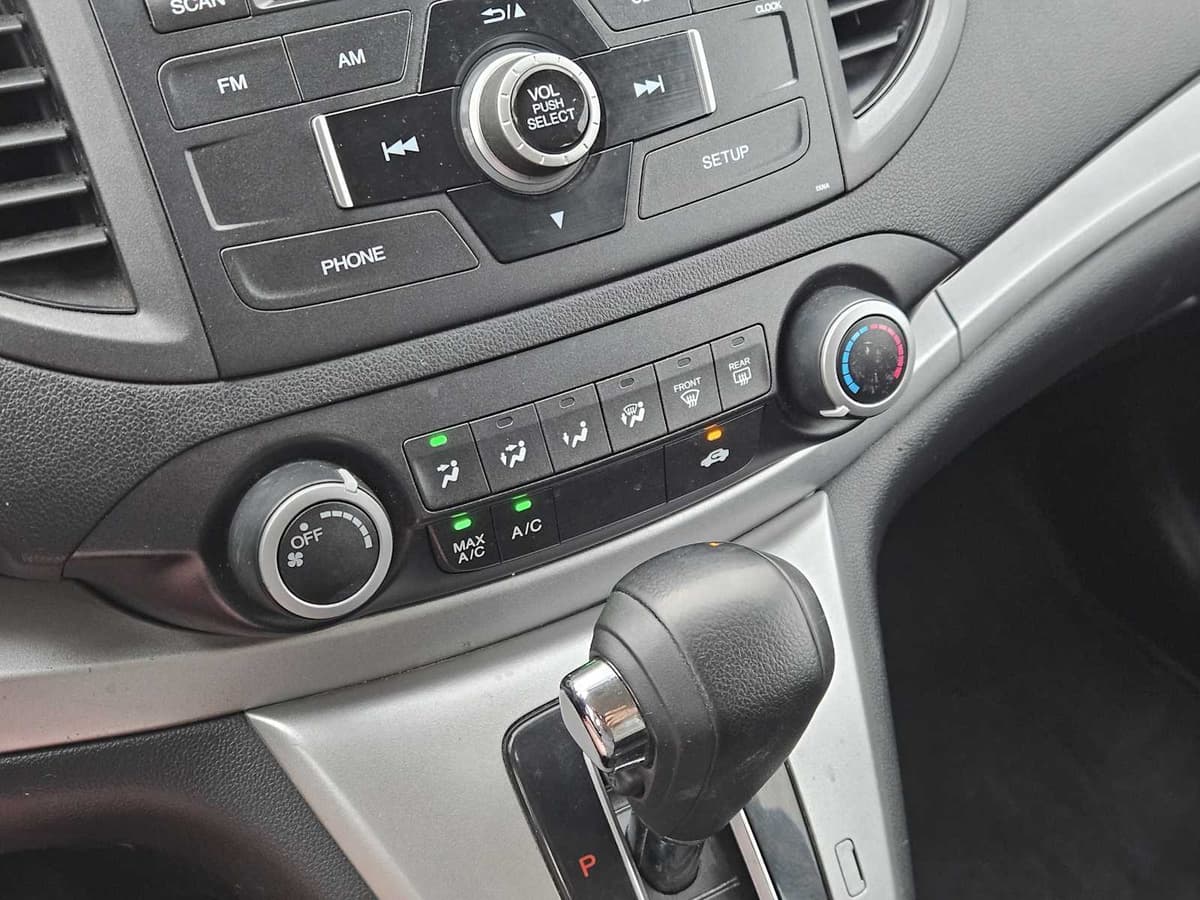 2012 Honda CR-V - Image 19