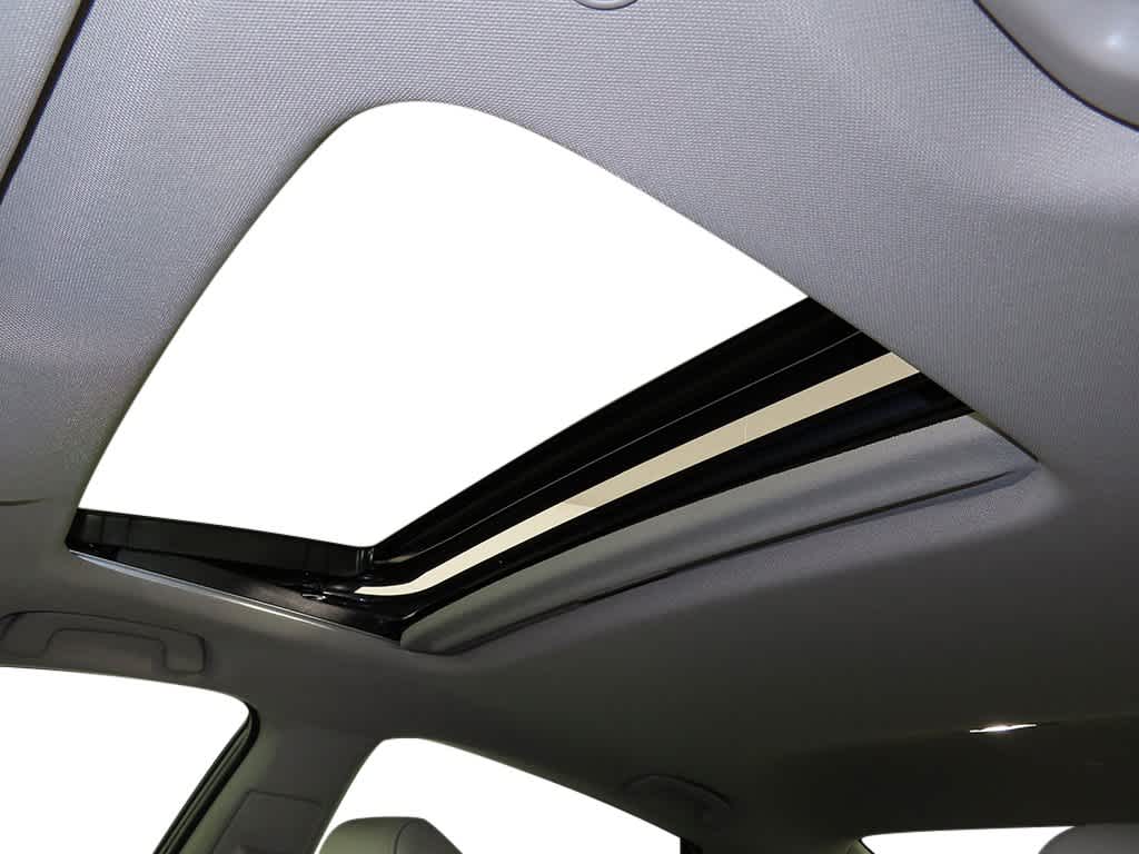 2026 Honda Accord Hybrid - Image 19