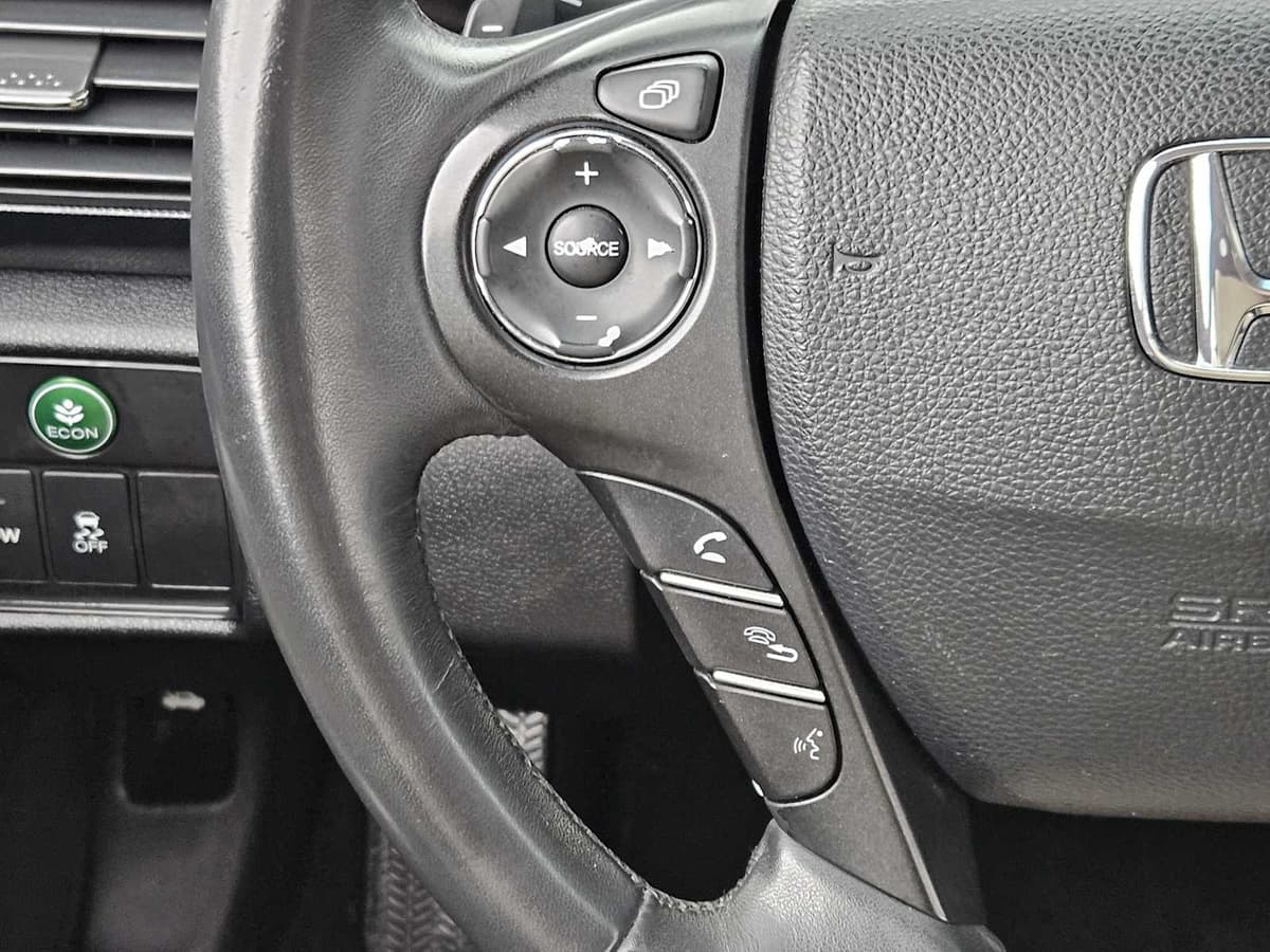 2014 Honda Accord - Image 28