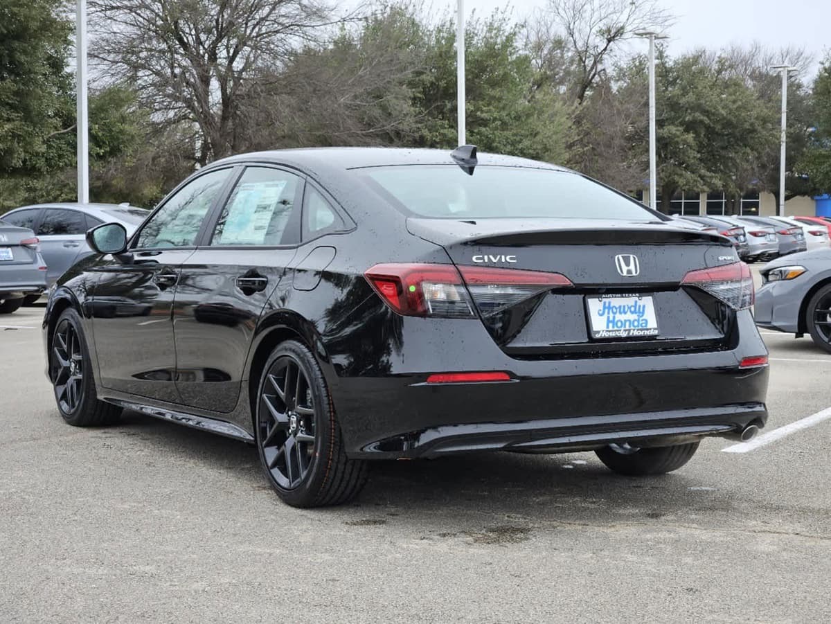 2026 Honda Civic - Image 4