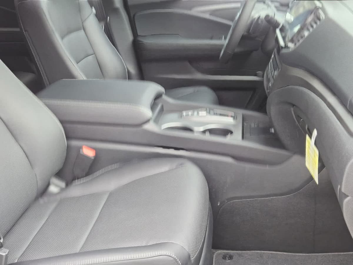 2026 Honda Ridgeline - Image 13