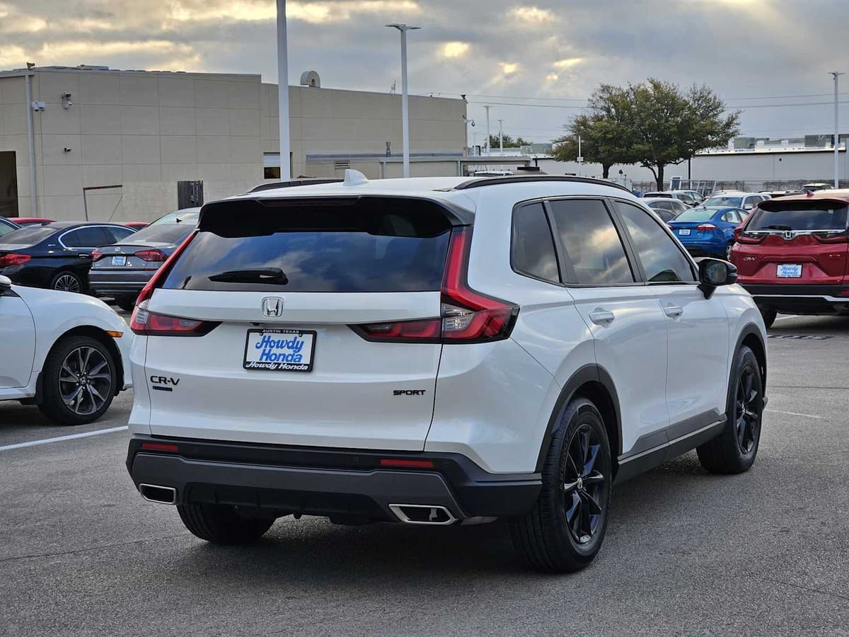 2026 Honda CR-V Hybrid - Image 6