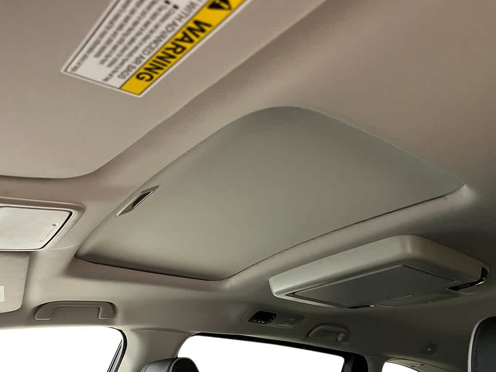 2026 Honda Odyssey - Image 20