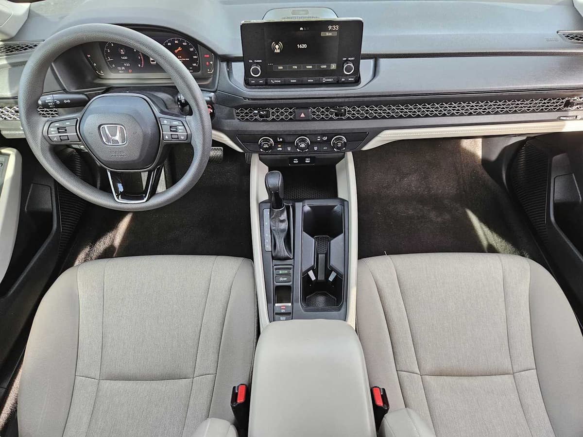 2023 Honda Accord - Image 23