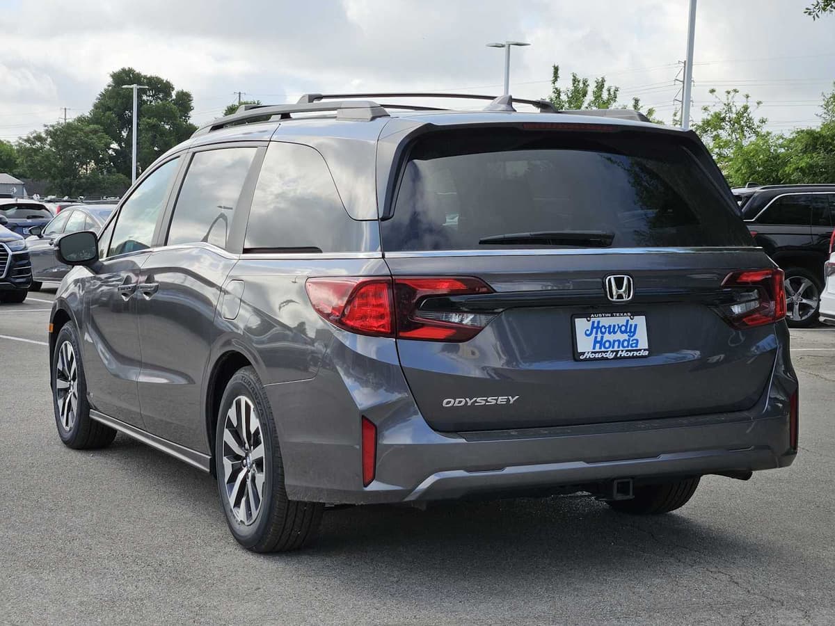 2026 Honda Odyssey - Image 6
