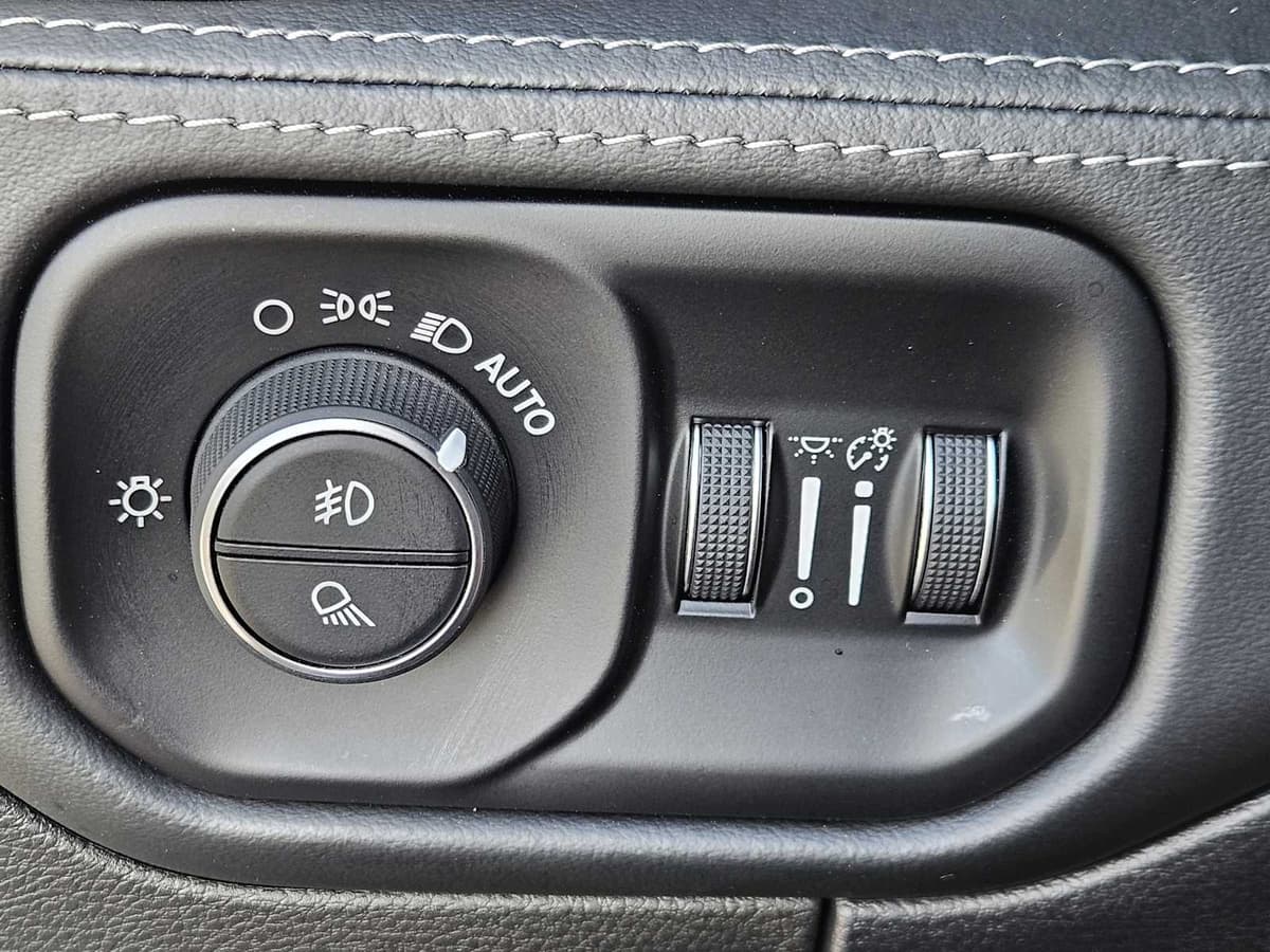 2019 Ram All-New 1500 - Image 22