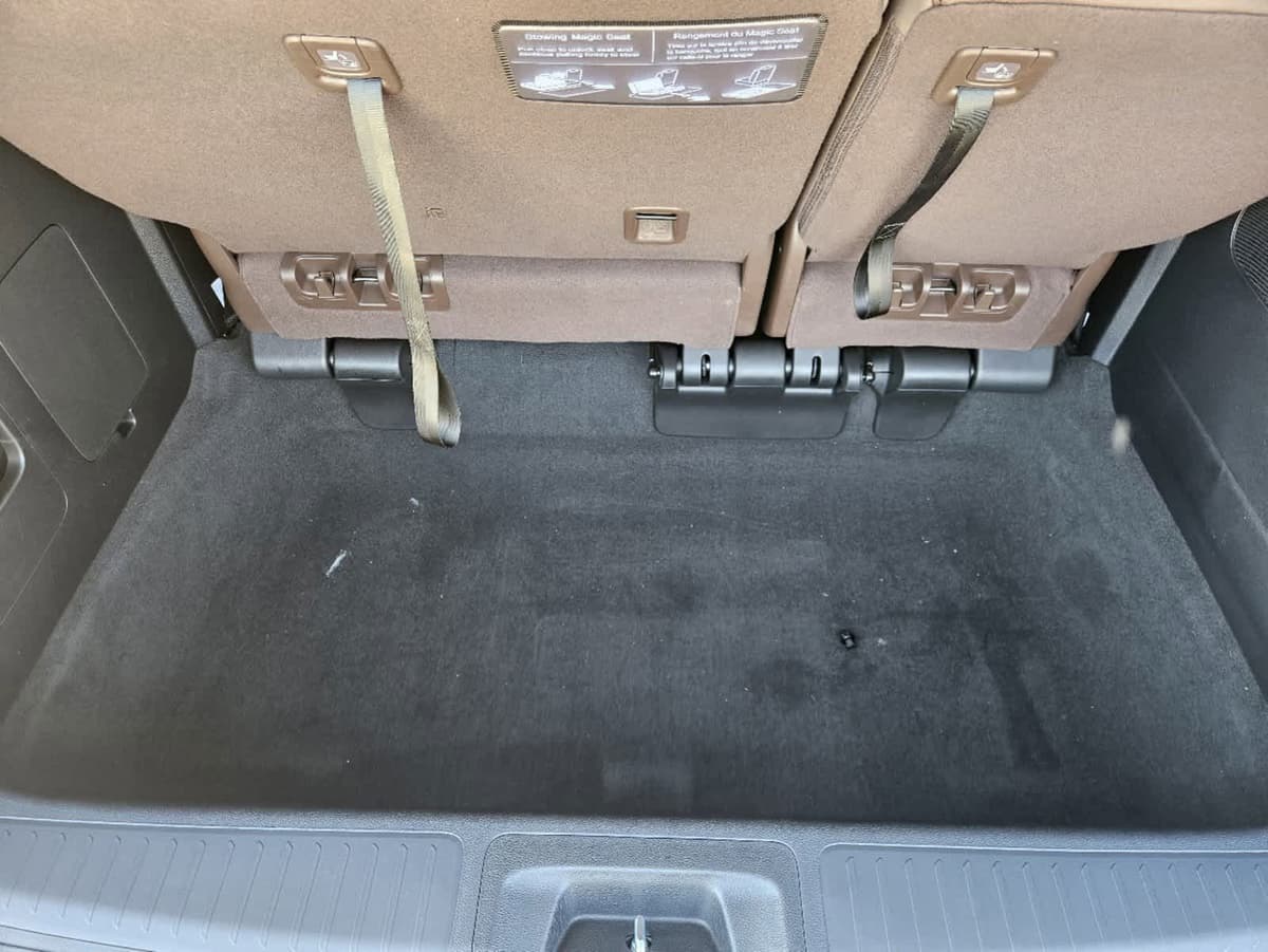 2026 Honda Odyssey - Image 24