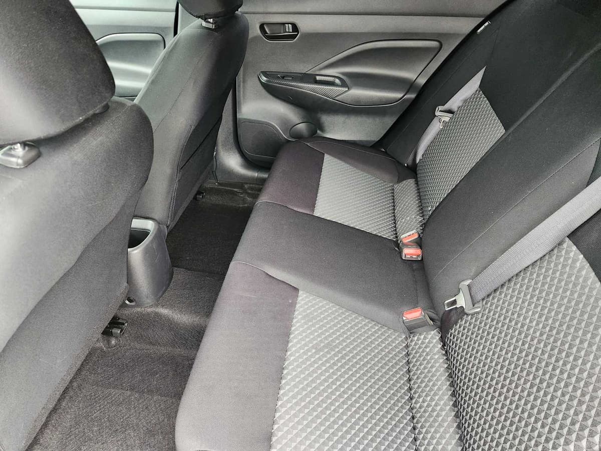 2024 Nissan Versa - Image 30