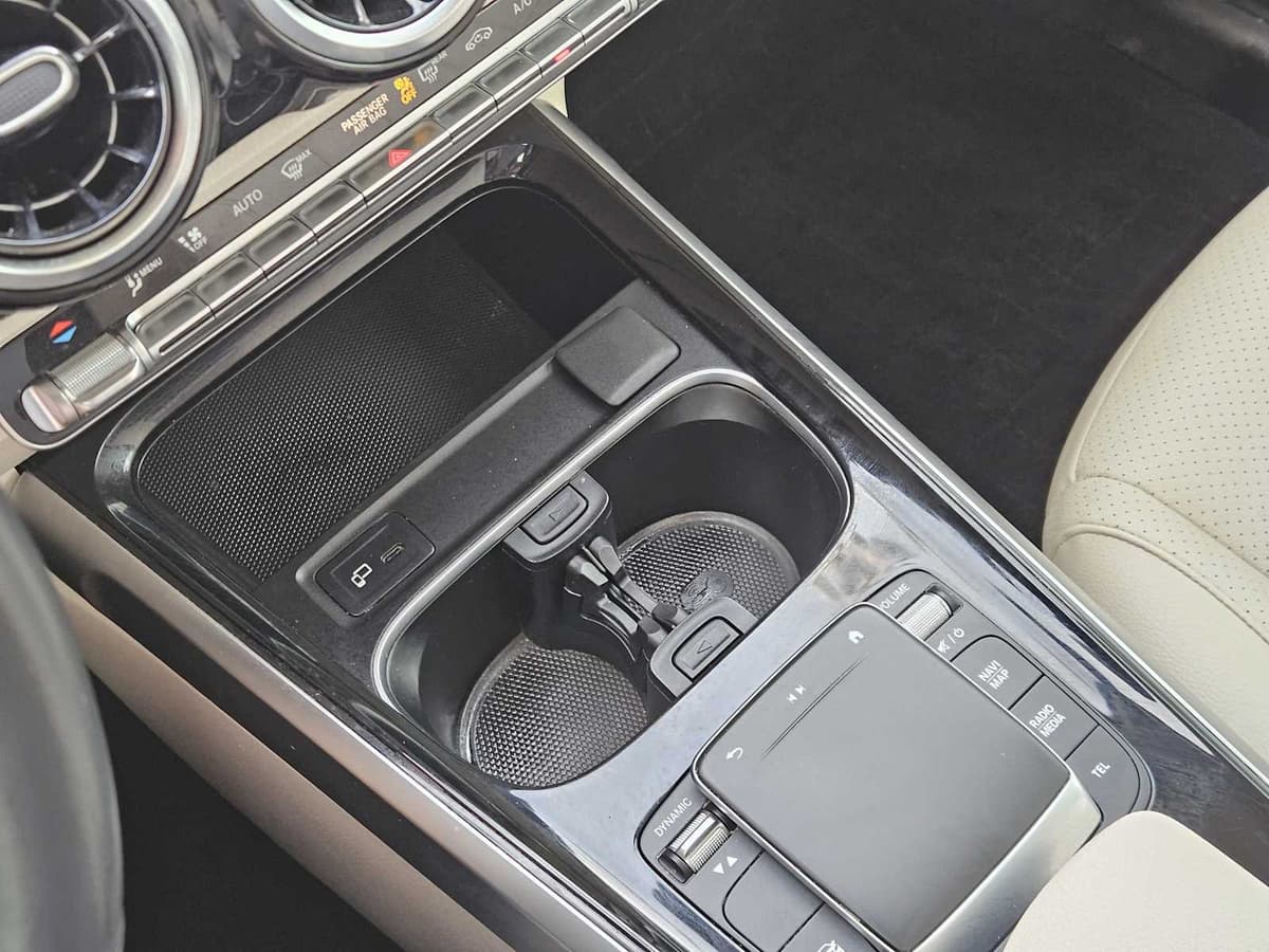 2022 Mercedes-Benz GLB 250 - Image 19