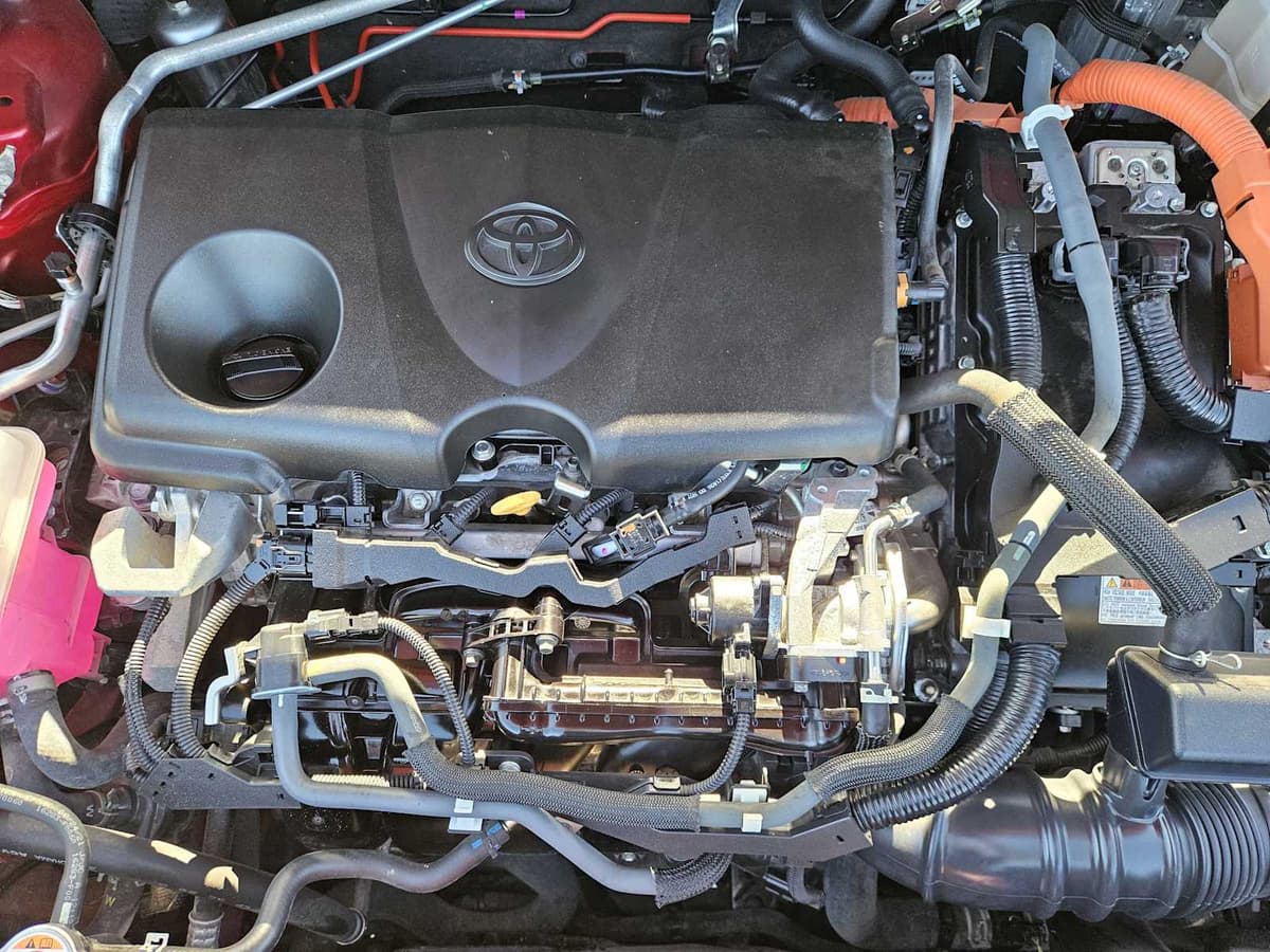 2021 Toyota RAV4 - Image 29