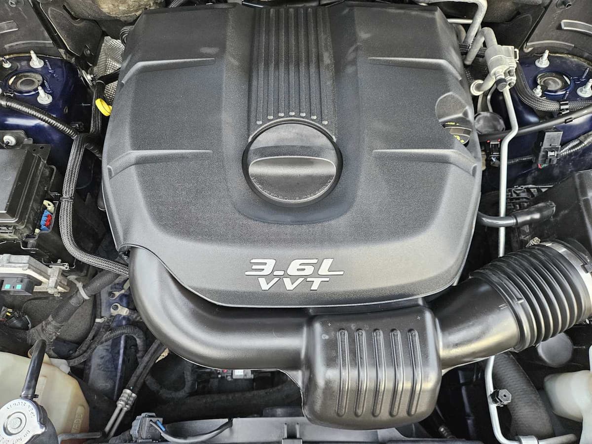 2012 Dodge Durango - Image 28