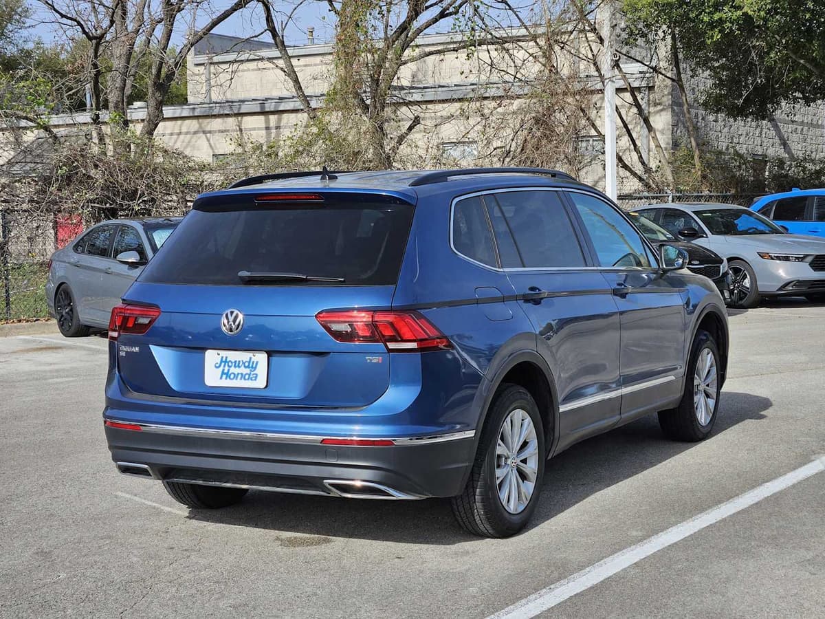 2018 Volkswagen Tiguan - Image 6