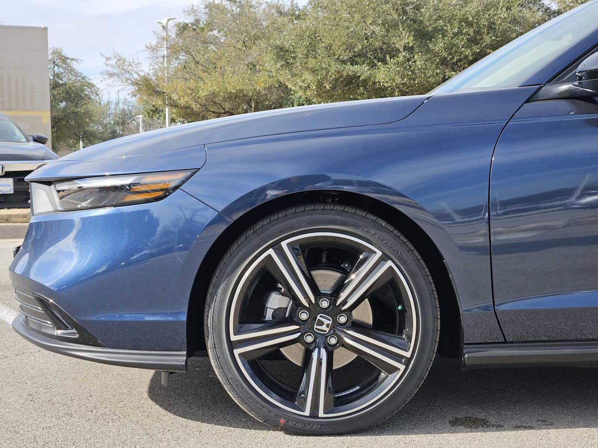 2026 Honda Accord - Image 7