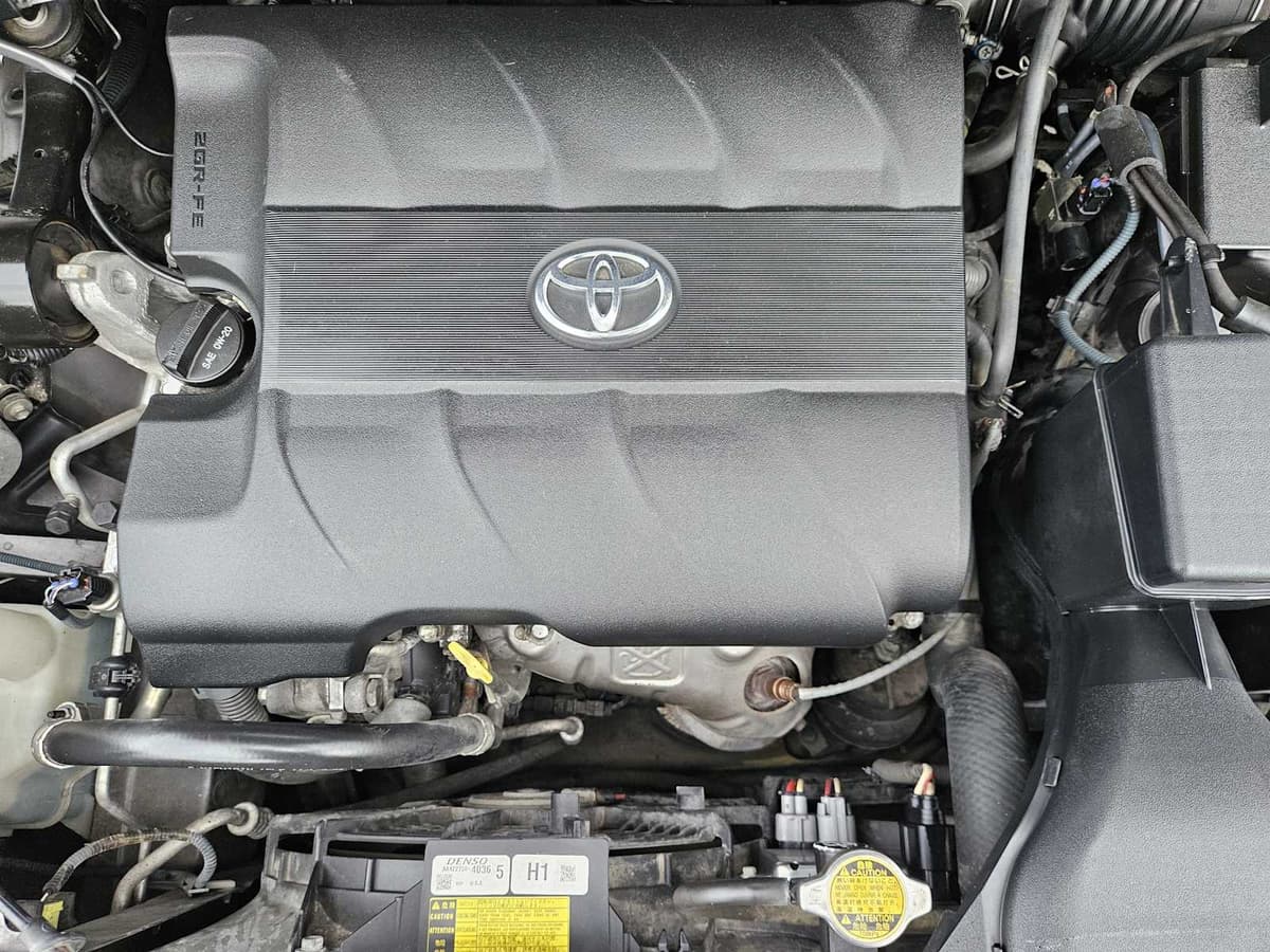 2014 Toyota Sienna - Image 30