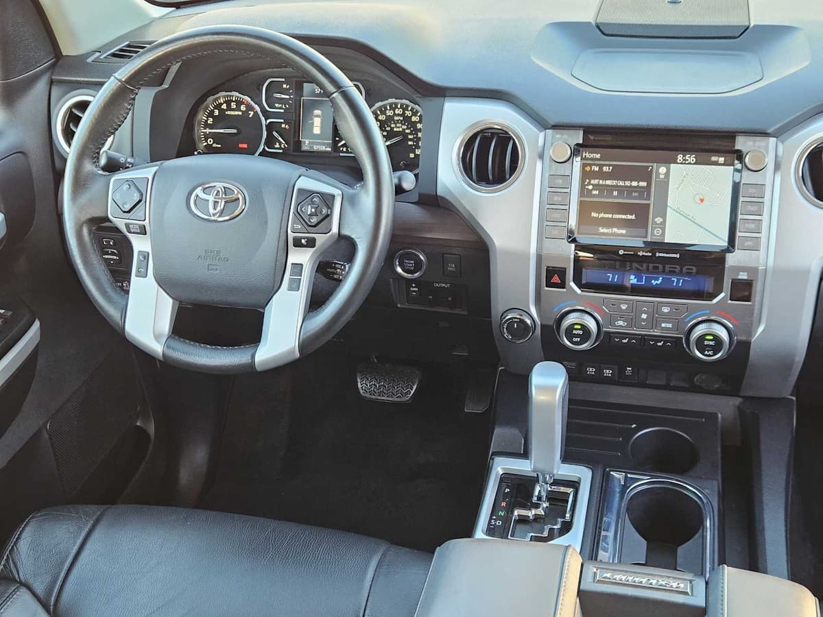 2020 Toyota Tundra - Image 27