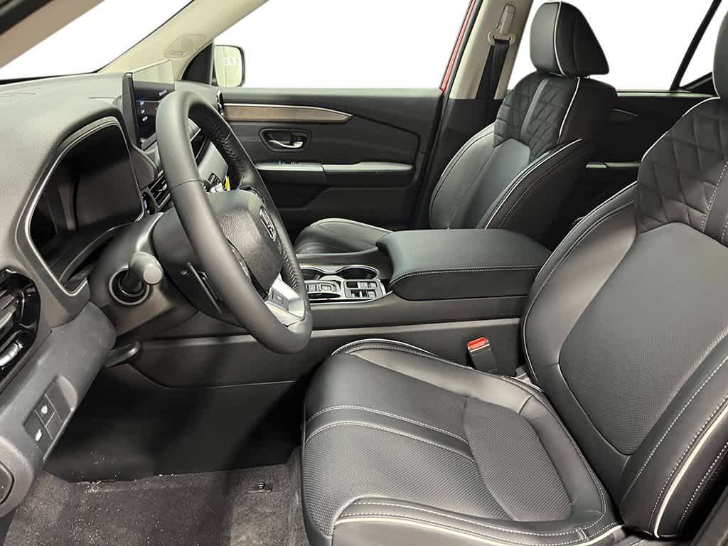 2026 Honda Pilot - Image 13