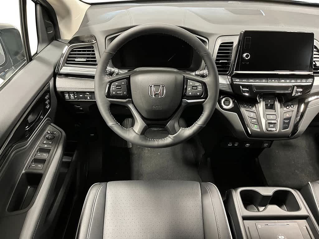 2026 Honda Odyssey - Image 24