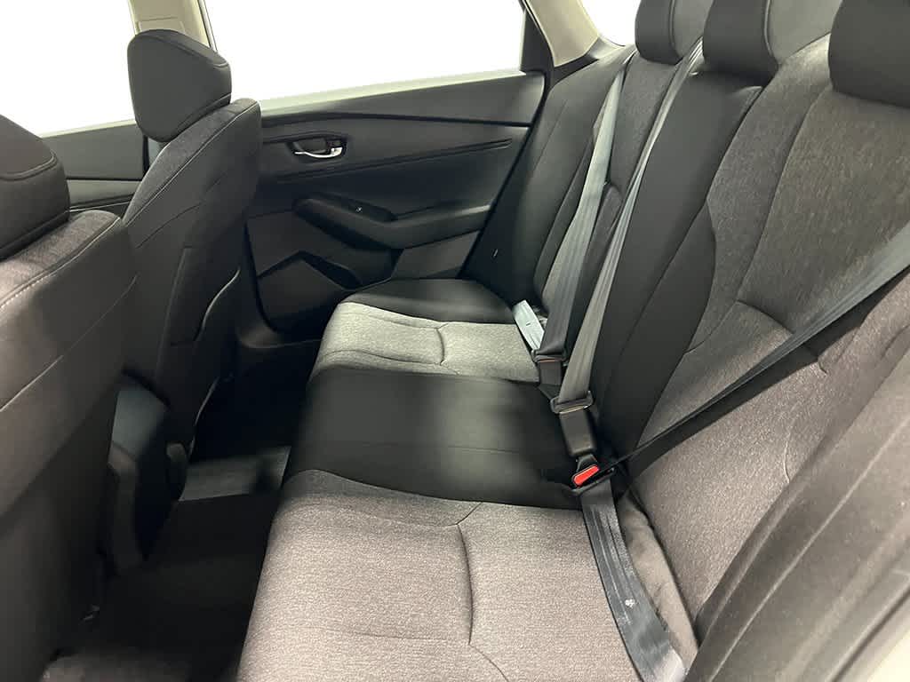 2025 Honda Accord - Image 27