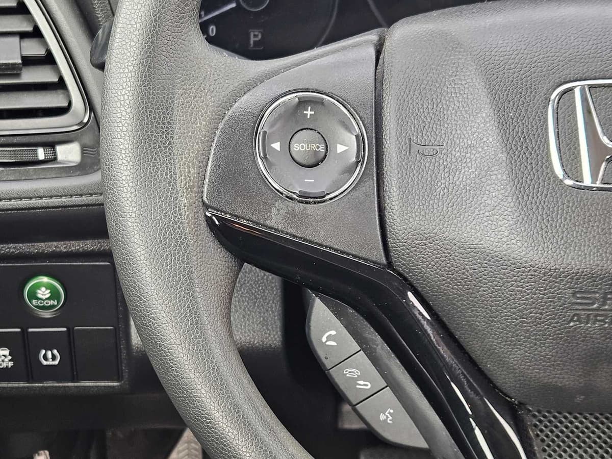 2022 Honda HR-V - Image 25