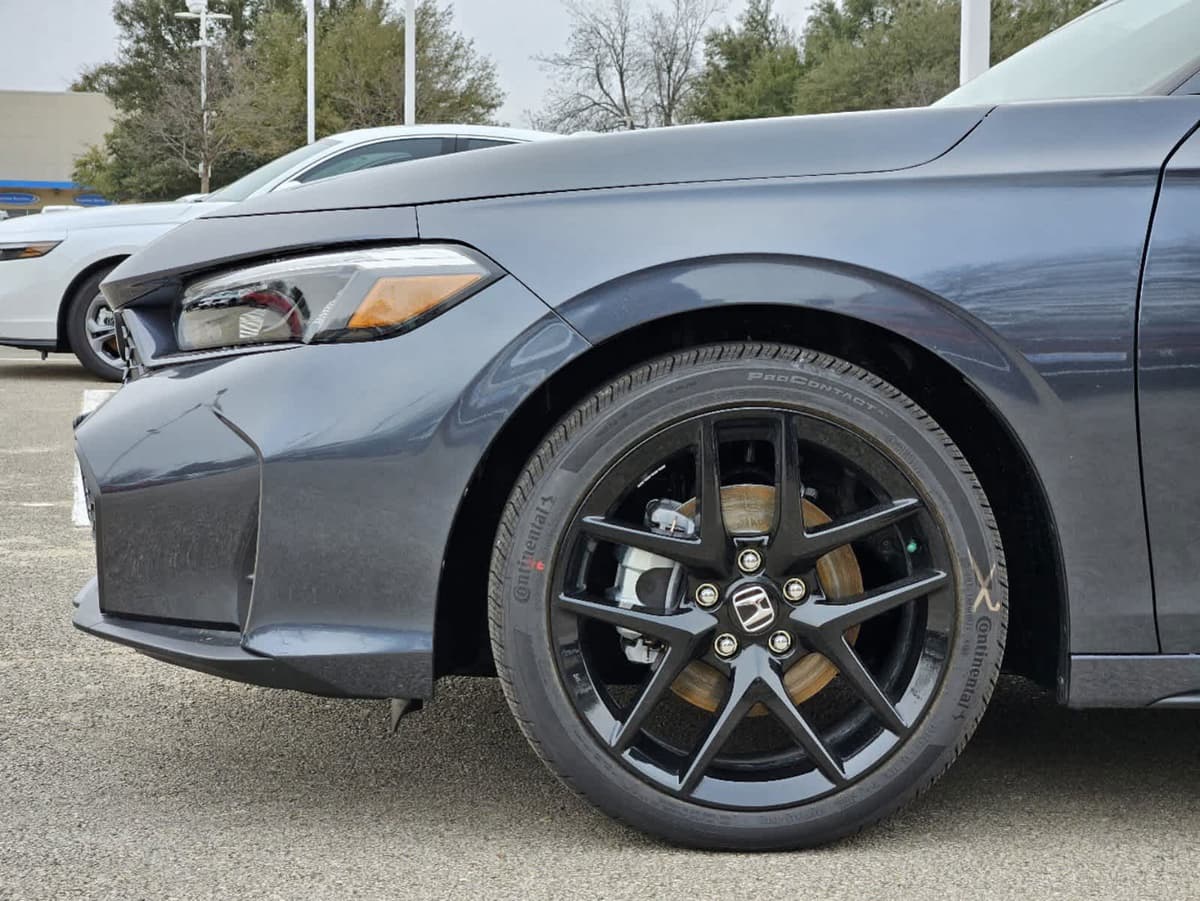 2026 Honda Civic Hybrid - Image 8