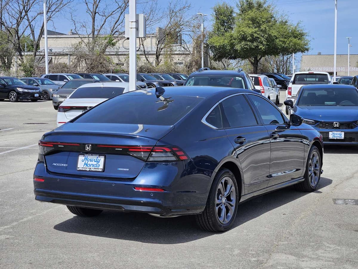 2025 Honda Accord - Image 6