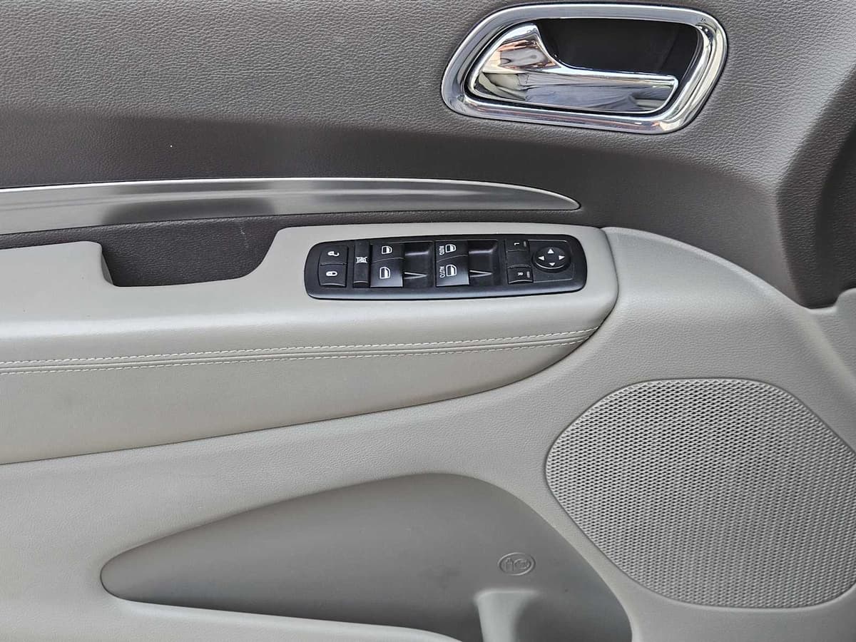 2012 Dodge Durango - Image 21