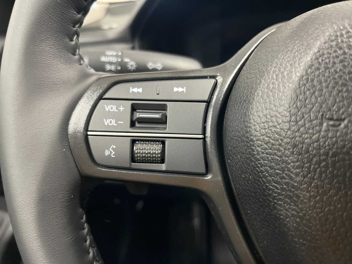 2026 Honda Accord Hybrid - Image 18