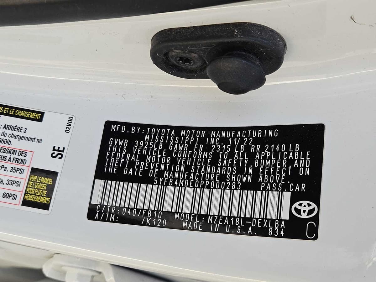 2023 Toyota Corolla - Image 30