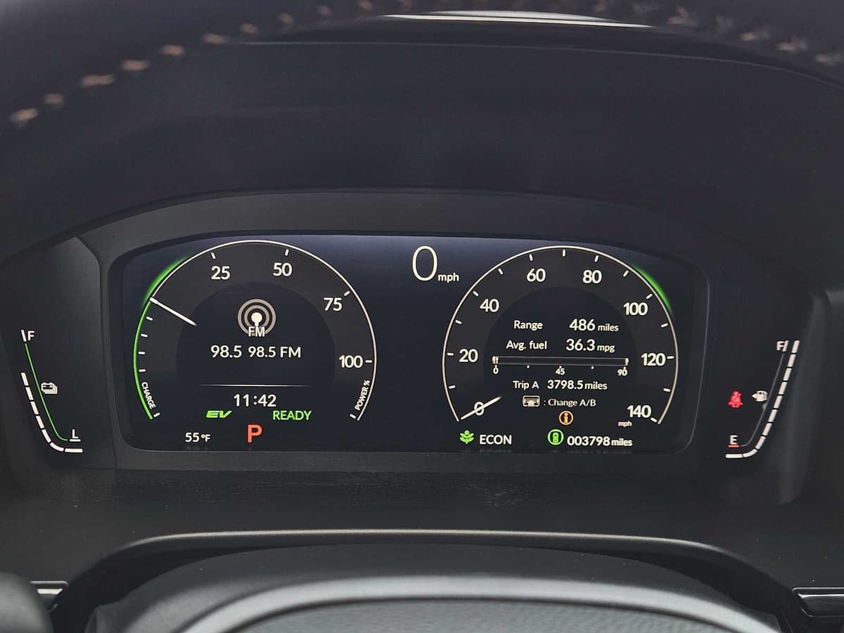 2026 Honda CR-V Hybrid - Image 16