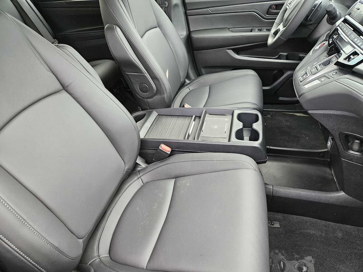 2026 Honda Odyssey - Image 11