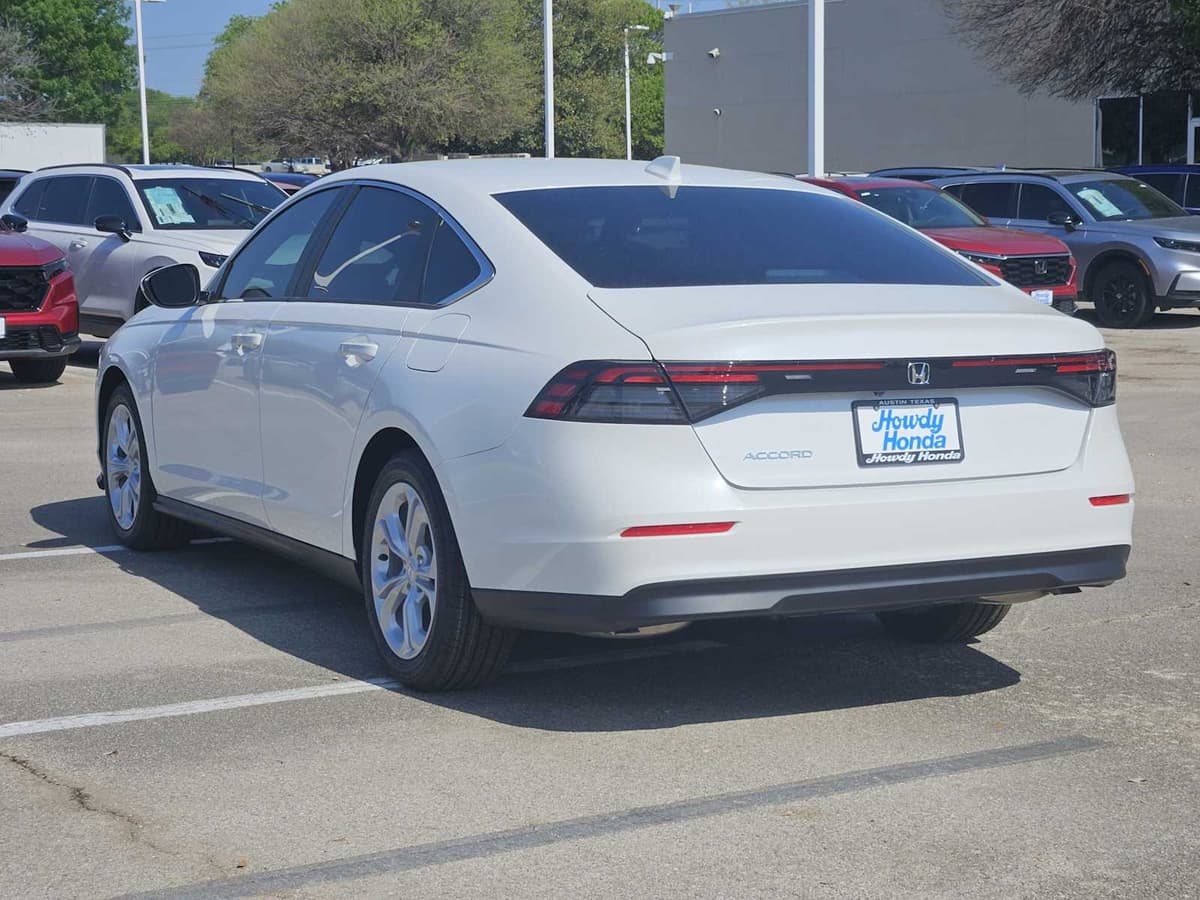 2025 Honda Accord - Image 5