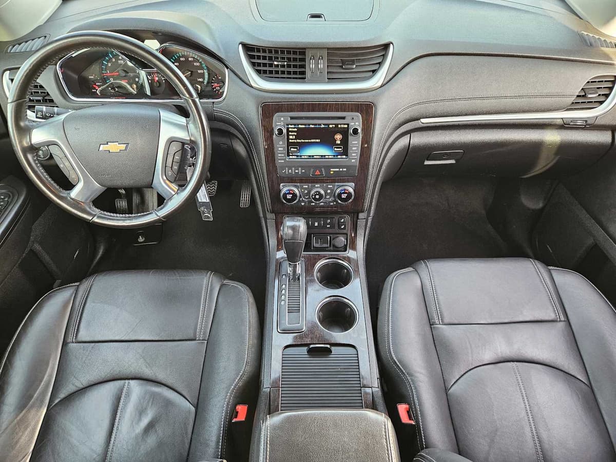 2017 Chevrolet Traverse - Image 24