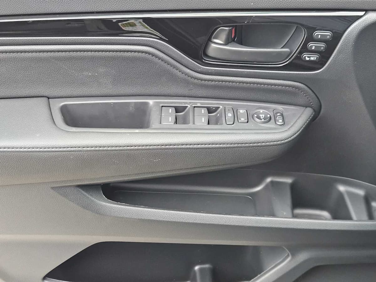 2026 Honda Odyssey - Image 19