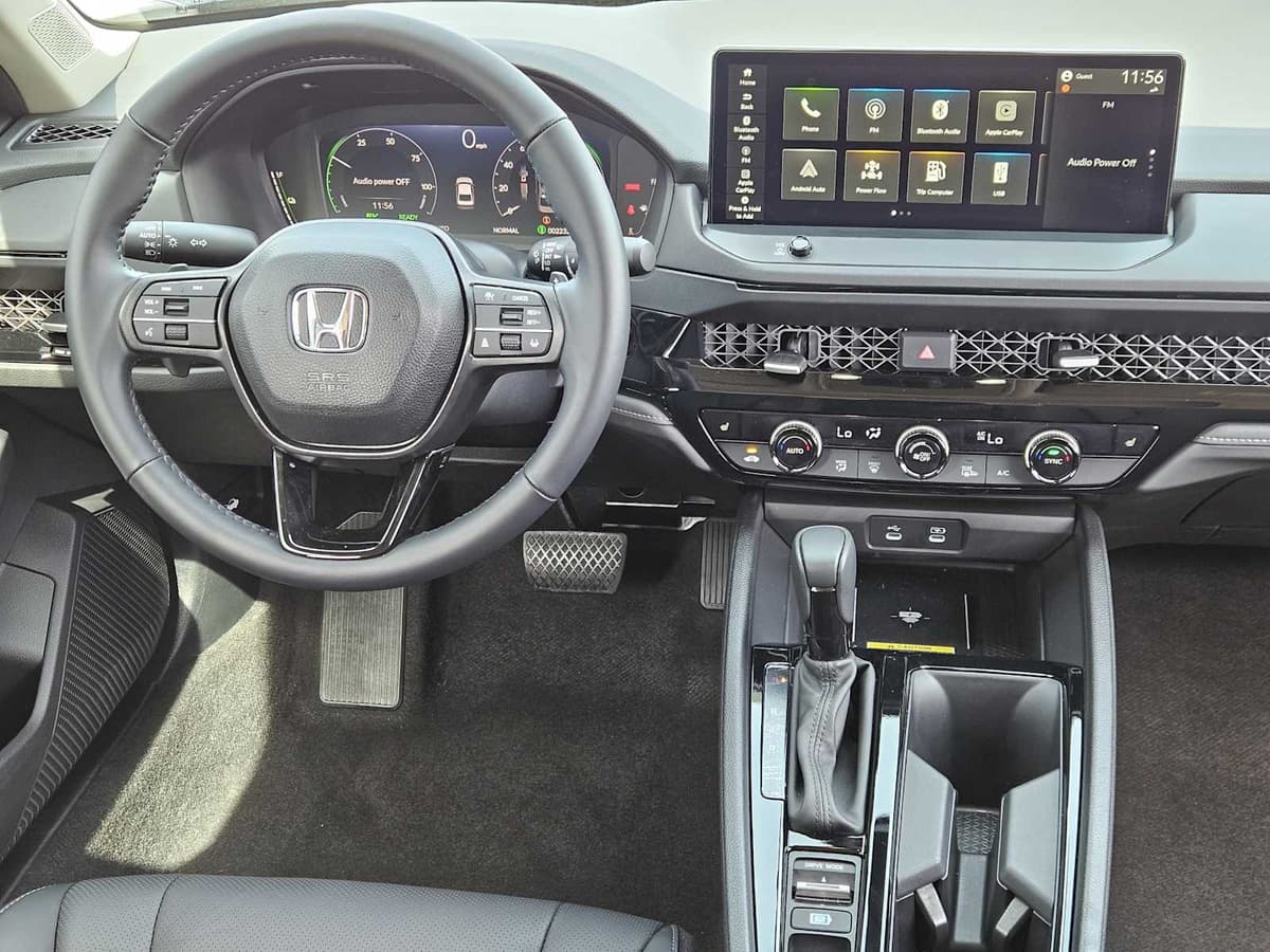 2025 Honda Accord - Image 23