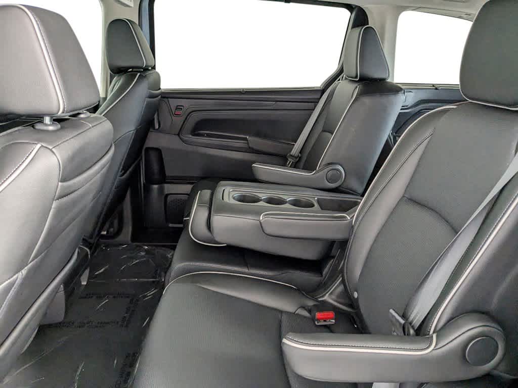 2026 Honda Odyssey - Image 25