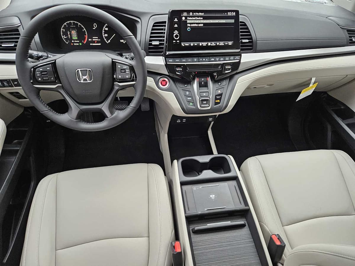 2026 Honda Odyssey - Image 19