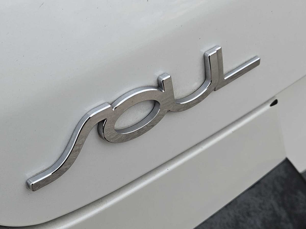 2020 Kia Soul - Image 11