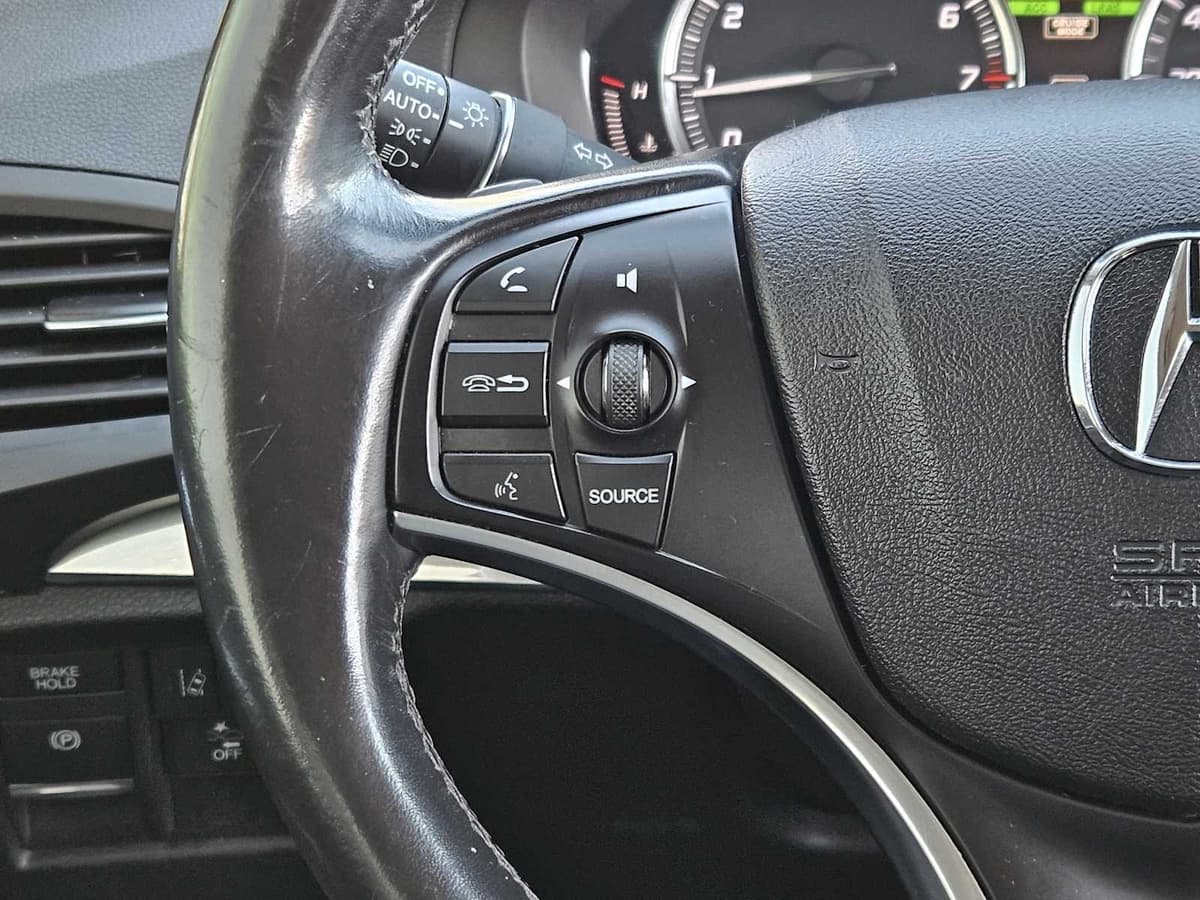 2017 Acura MDX - Image 26