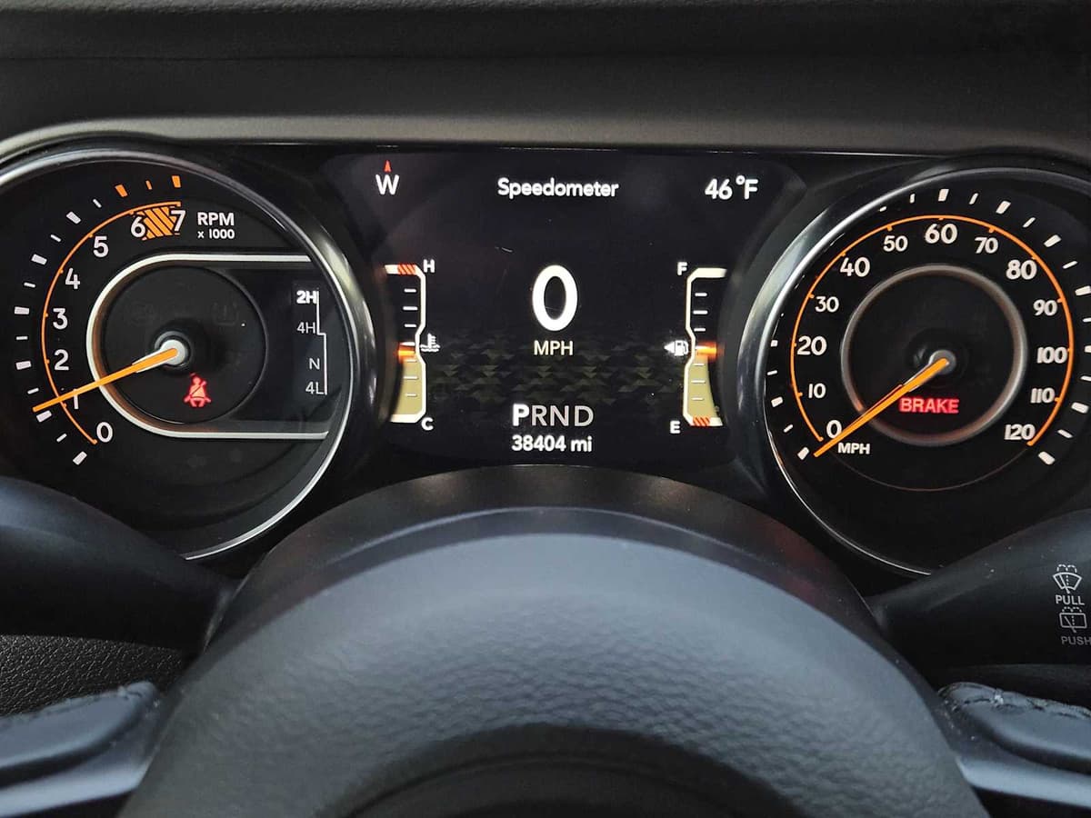 2019 Jeep Wrangler Unlimited - Image 16