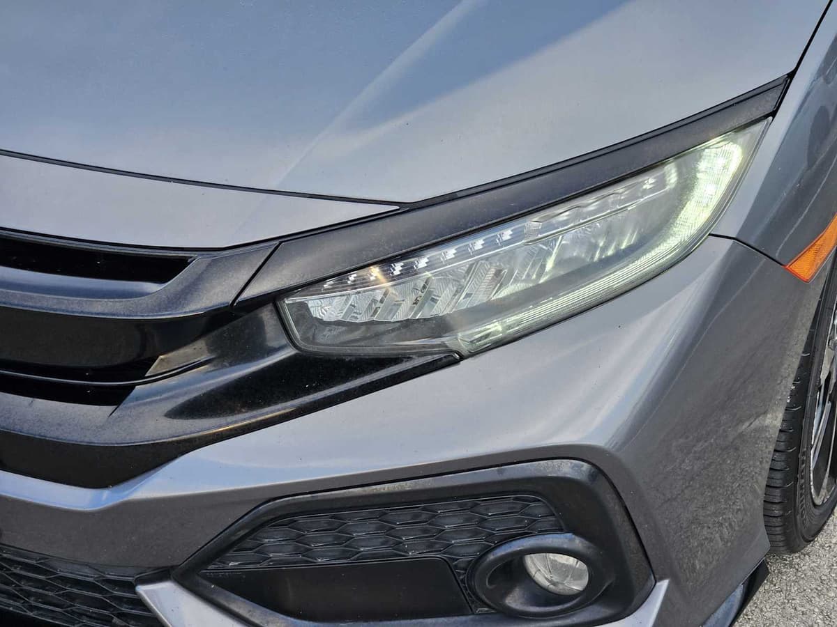 2019 Honda Civic Hatchback - Image 7