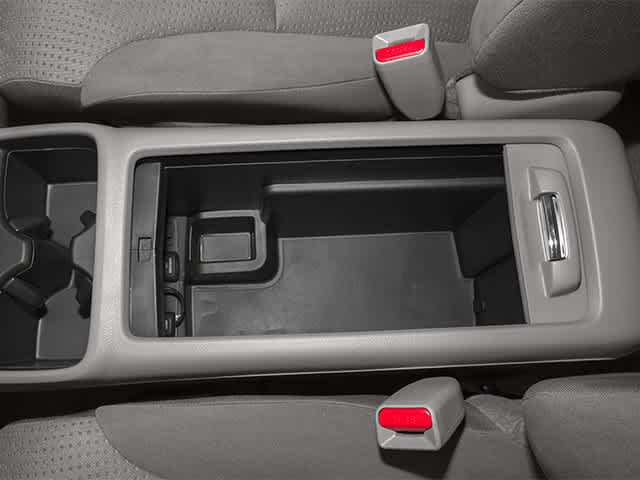 2013 Honda CR-V - Image 16