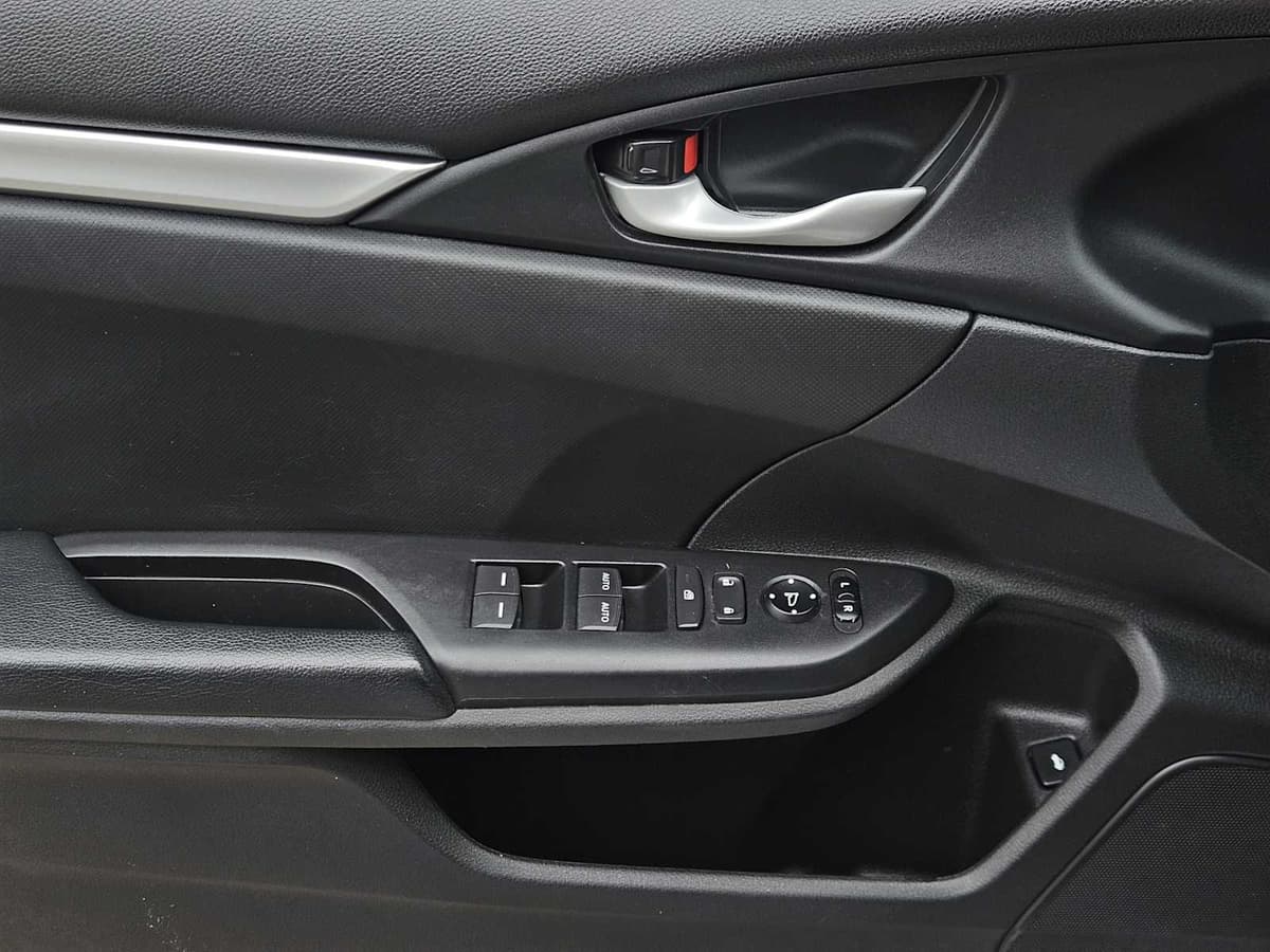 2021 Honda Civic Sedan - Image 22