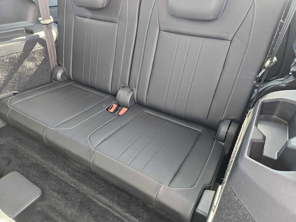 2023 Volkswagen Tiguan - Image 31