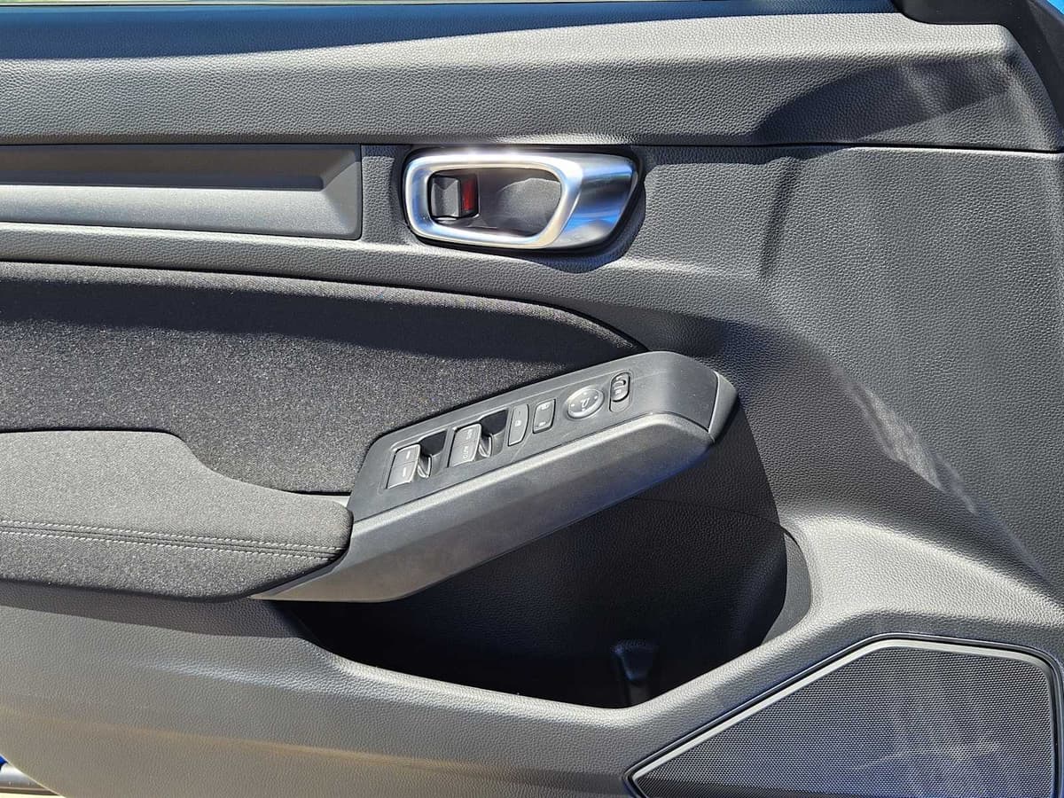 2026 Honda Civic - Image 18