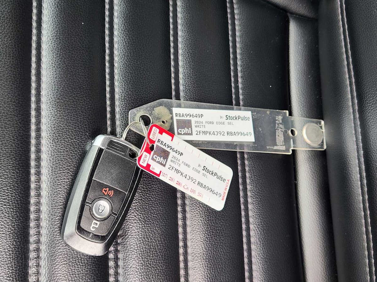 2024 Ford Edge - Image 33