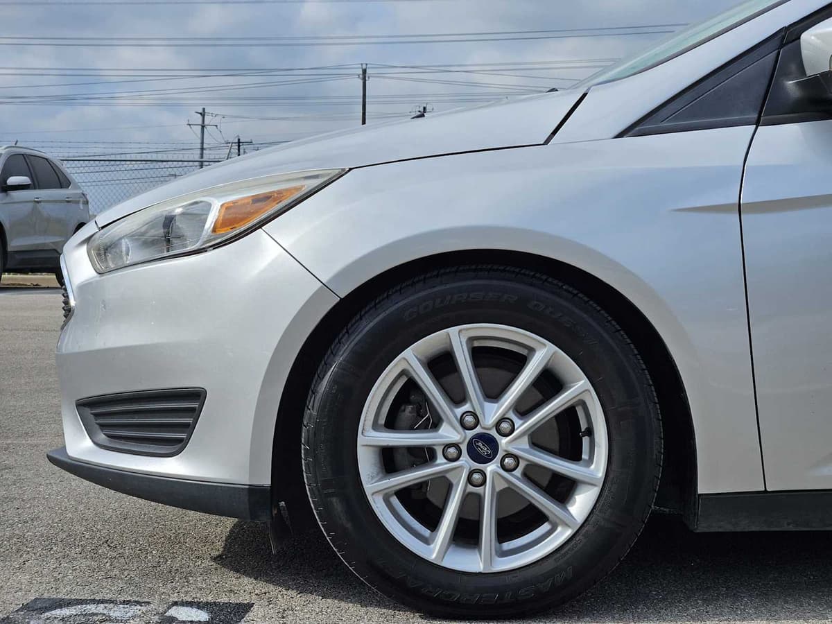 2016 Ford Focus - Image 8