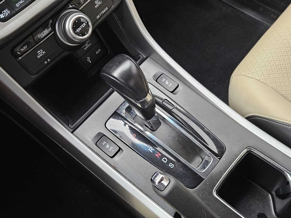 2014 Honda Accord - Image 23